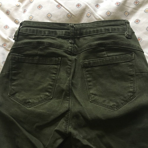 Olive pants small like new