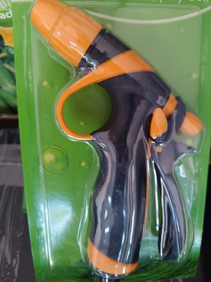 Watering gun new for garden with hose connection