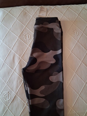 Leggings new with tag, size M