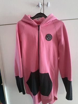 Vinyl Art Clothing sweatshirt like new, size S
