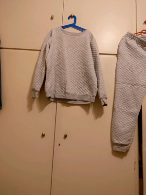 Women's tracksuit set like new, 2 pieces, gray, size M