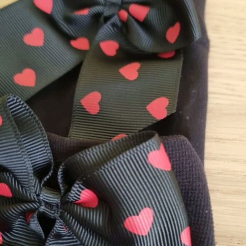 Calzedonia socks used, pack of 4 pairs, black and grey