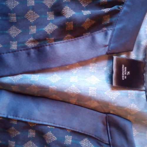 Ann Taylor summer shirt like new, size XL, black and beige
