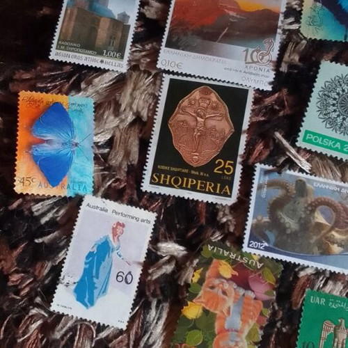 Collectible stamps like new, pack of 37 pieces