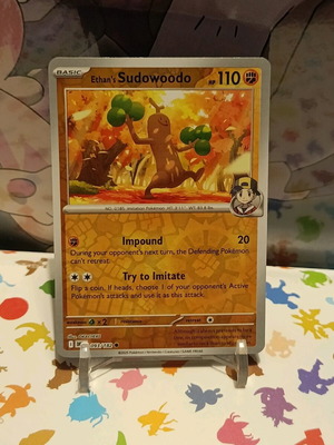 Ethan's Sudowoodo Pokémon card like new, Destined Rivals