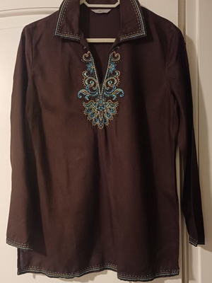 Marks & Spencer blouse with embroidery and beads, like new, size UK 12