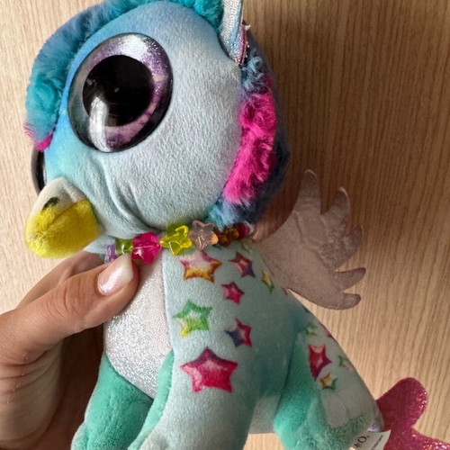 Plush dragon like new