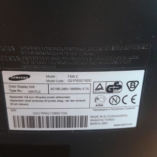 Samsung SyncMaster 710V 17" LCD monitor used, gray
