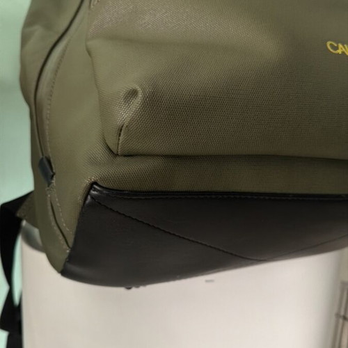 Calvin Klein backpack like new, khaki