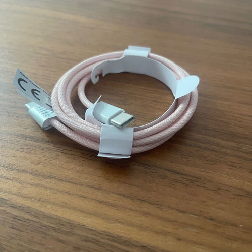 USB-C to Type-C Cable new, compatible with iPhone 17/16/15 Pro and MacBook