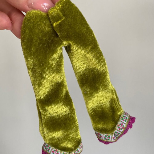 Pants for Bratz doll from Dynamite Dance fashion pack 2001 used