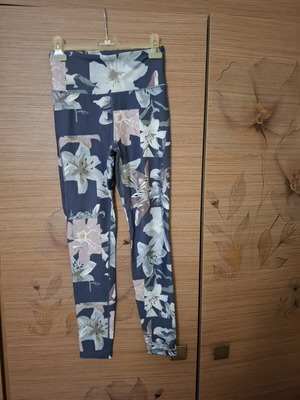 Marika girls' leggings used, colorful, size S for 9-10 years
