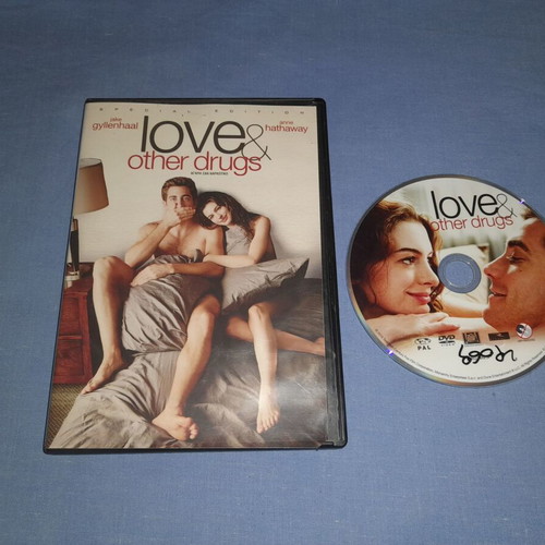 Love and Other Drugs DVD used, romantic comedy with subtitles