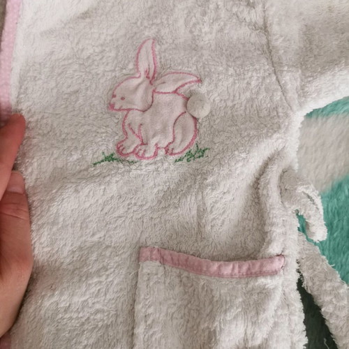 Zara Home children's bathrobe girl white with pink details and hood for 1-2 years