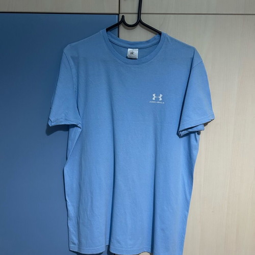 Under Armour T-shirt used, size M, blue-turquoise