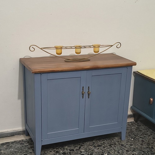 Entrance buffet used, 1*47*82 cm