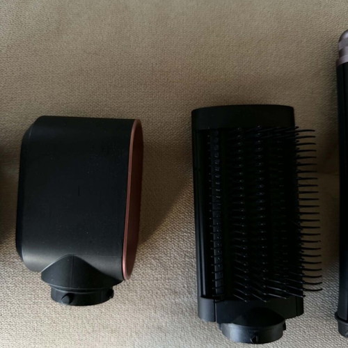 Dyson Airwrap Multistyler HS08 I.D Pink/Rose Gold like new