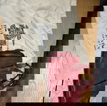  πωλείται γνήσια τσάντα Burberry , μπορντό χρώματος