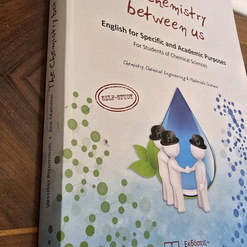 Book The Chemistry Between Us new, English