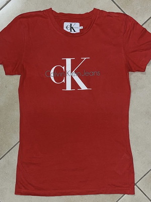 Calvin Klein Jeans Women T-Shirt red monogram logo size S like new