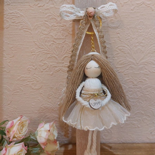 Scented candle with handmade macrame doll keychain new