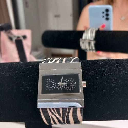 Dolce & Gabbana women's double-sided wristwatch like new, black and silver