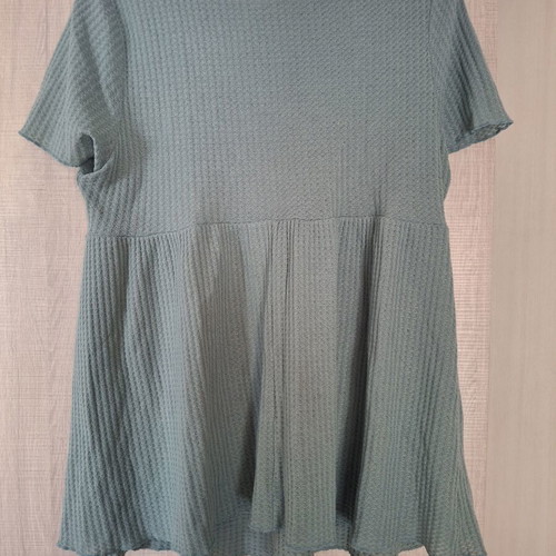 Shein maternity blouse large green like new