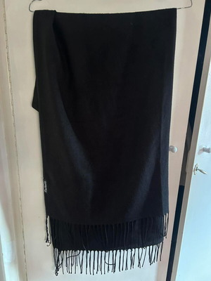 Pashmina Parthenis Mykonos scarf like new, unisex, black