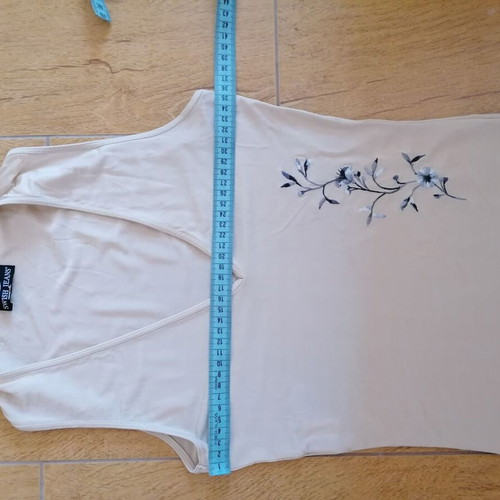 Swish jeans top S/M, beige with floral detail