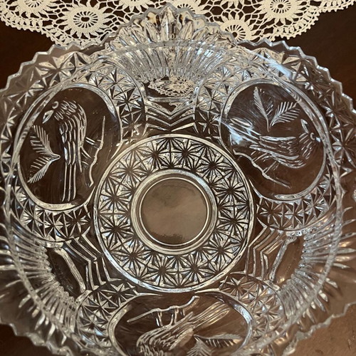 Crystal Bowl with Embossed Birds like new