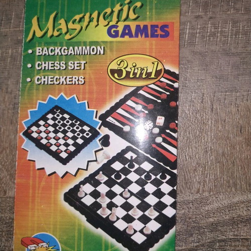 Magnetic 3 in 1 board game sealed