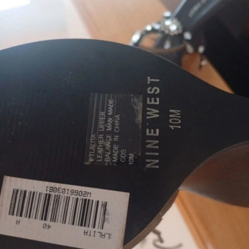 Nine West sandals size 40 like new, brown and gold