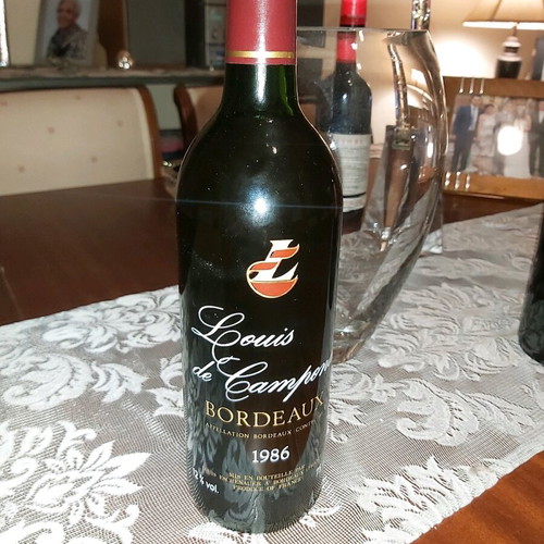 Collectible French wine Bordeaux Louis De Camponac 1986 new