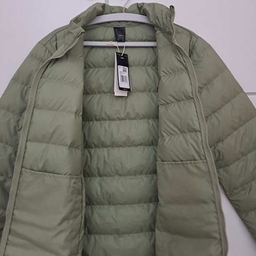 Adidas Light Down Jacket new size Medium, lightweight down jacket