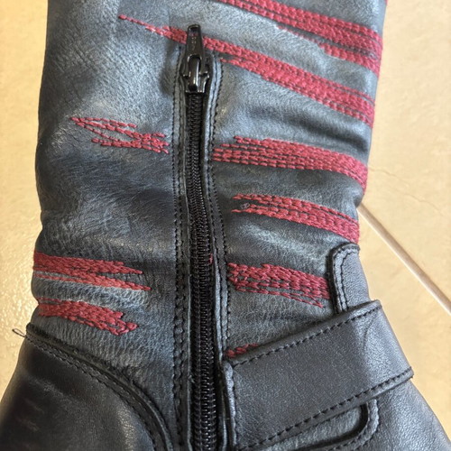 Women's boots size 36 used, black