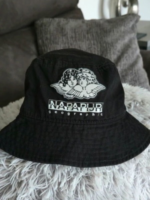 Napapijri & Fiorucci Collaboration Bucket Hat used, black, small size