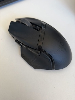 Razer Basilisk V3 Hyperspeed ποντίκι σαν καινούργιο