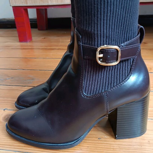 Zara boots like new, brown, heeled shoes