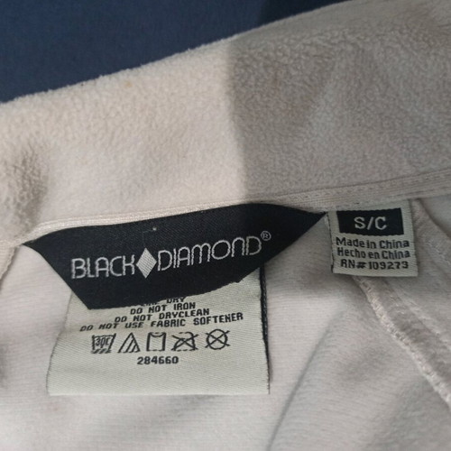 Black Diamond jacket open ecru like new
