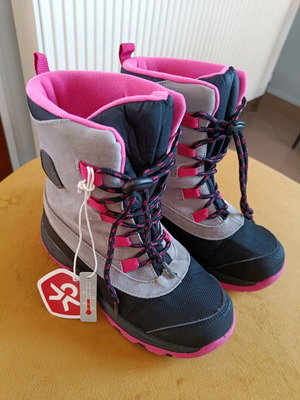 Color Kids waterproof kids boots new size 34 gray pink