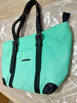 Hexagona shoulder bag turquoise with black details new