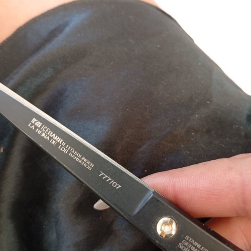Solingen haircutting scissors, new, series 777/07