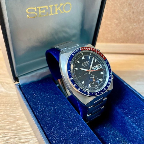 Seiko Cevert Vintage Chronograph 6139-6000 like new, blue dial