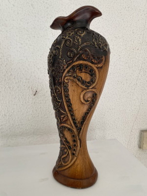 Ceramic vase like new, circa 2000