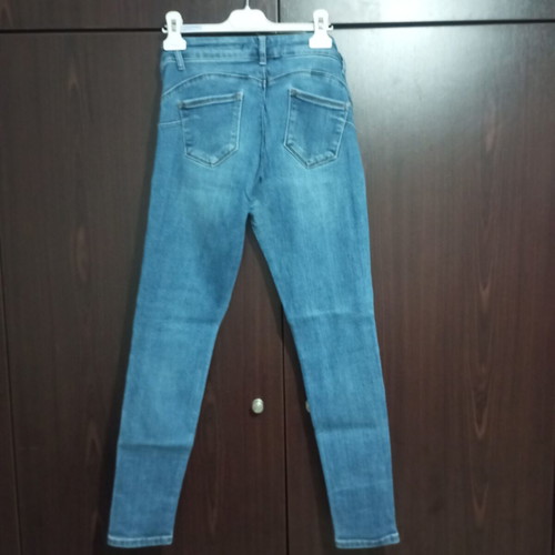 Women's denim jeans size 28 used
