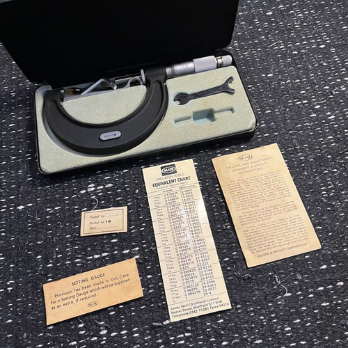 M/W Micrometer like new