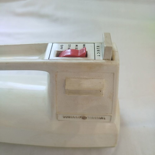 General Electric hand mixer 150W used