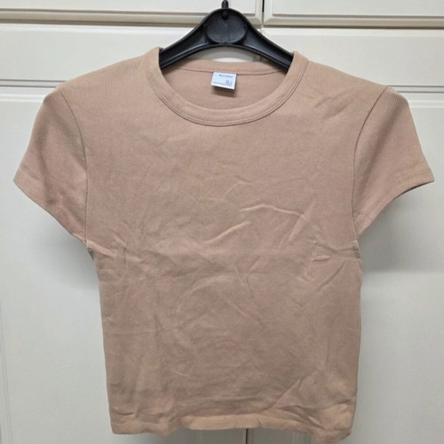 Bershka women's t-shirt L beige like new