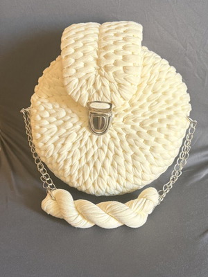 Handmade bag like new, white and beige