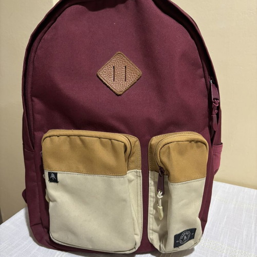 Parkland backpack used with laptop and bottle pockets, burgundy beige brown